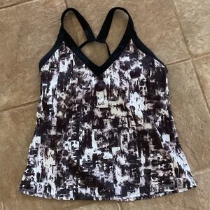 Nike White and Gray Athletic Top w built in bra size large